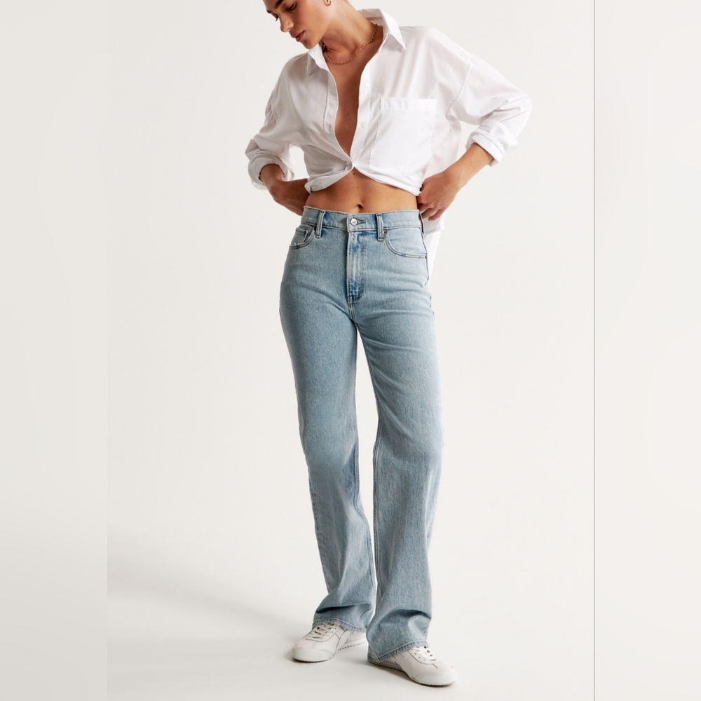 Abercrombie 90's Relaxed Jean